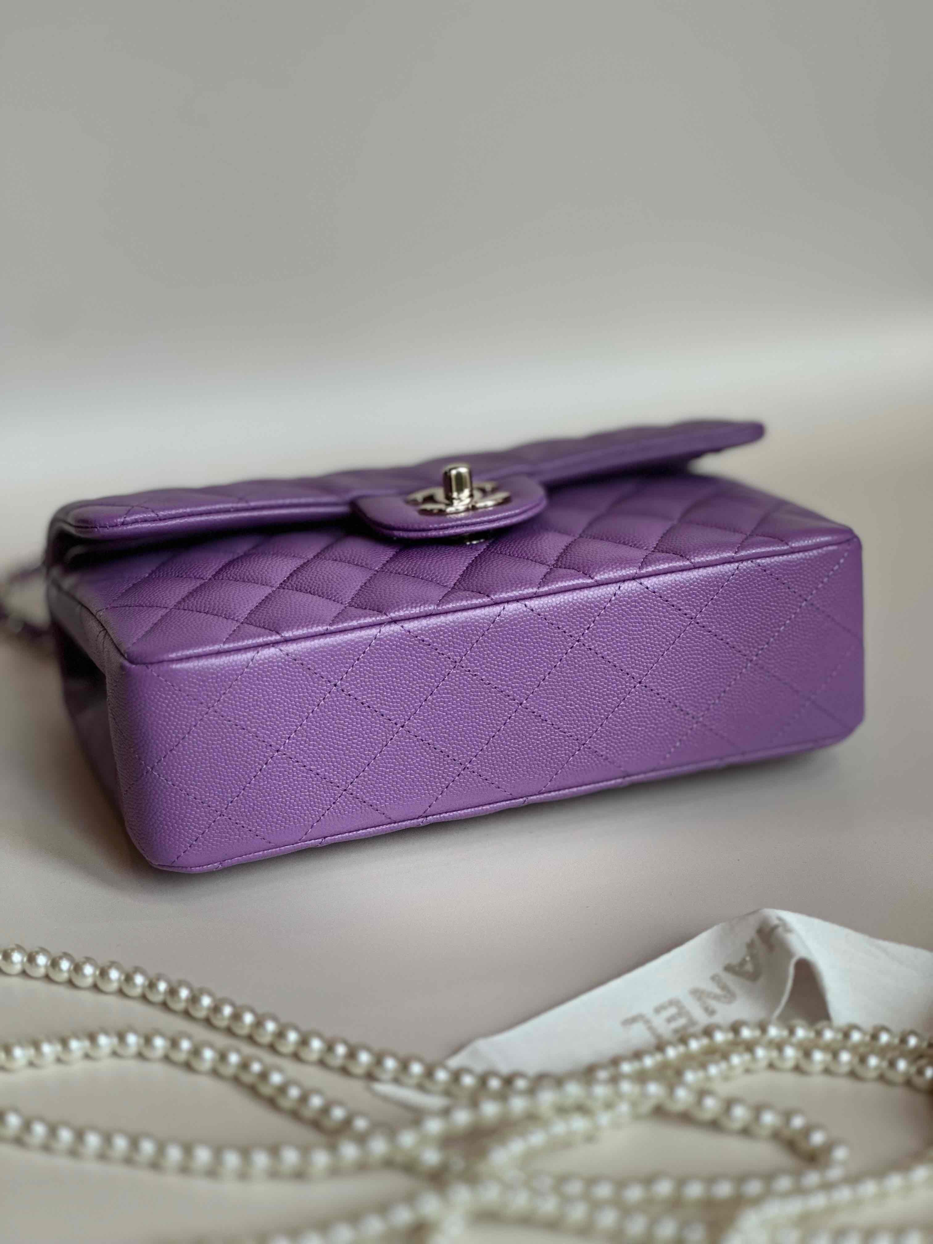 22S Chanel Small Classic Double Flap Light Purple Caviar LGHW