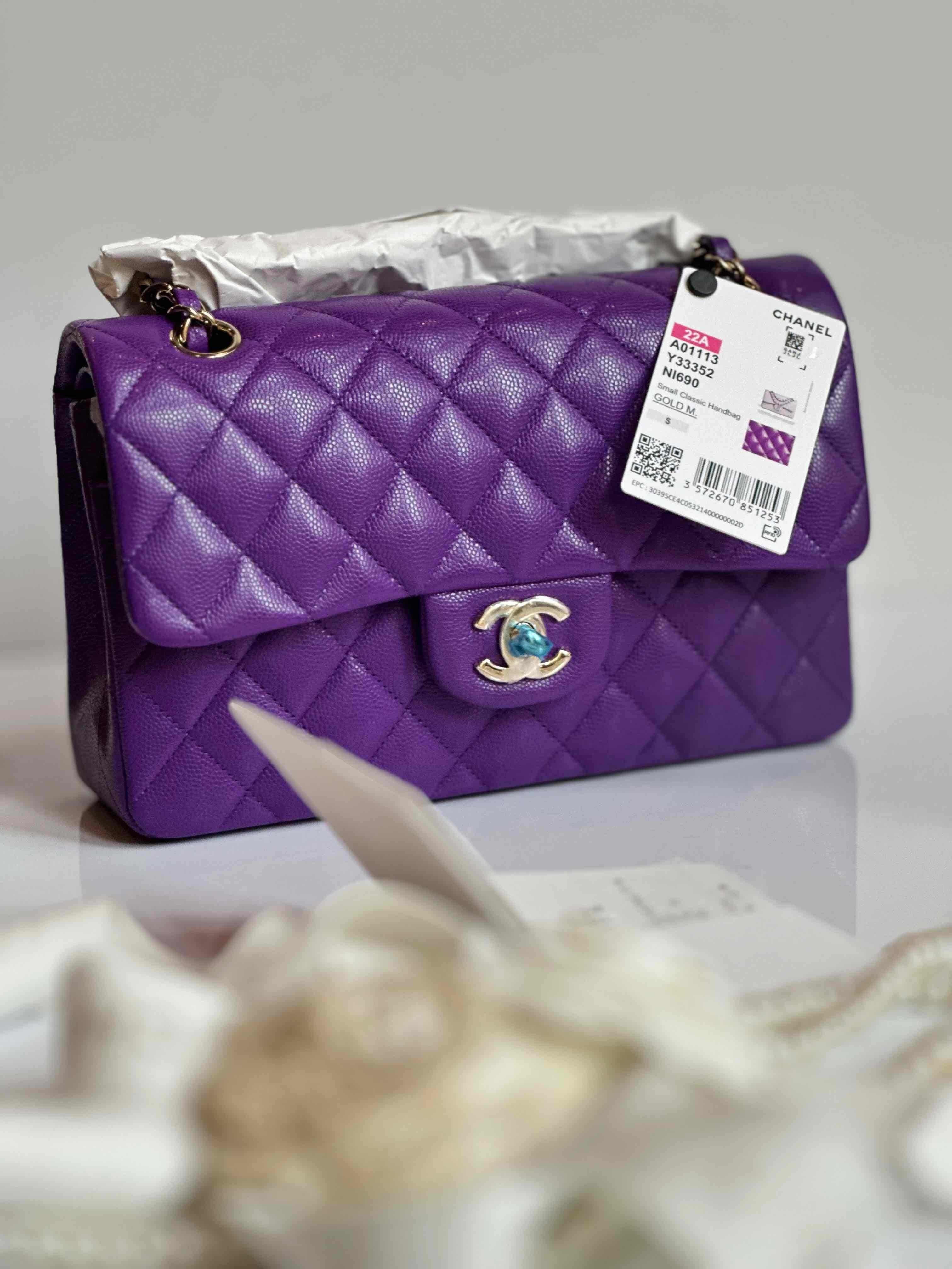 BNIBWT 22A Chanel Small Classic Flap Purple Caviar LGHW