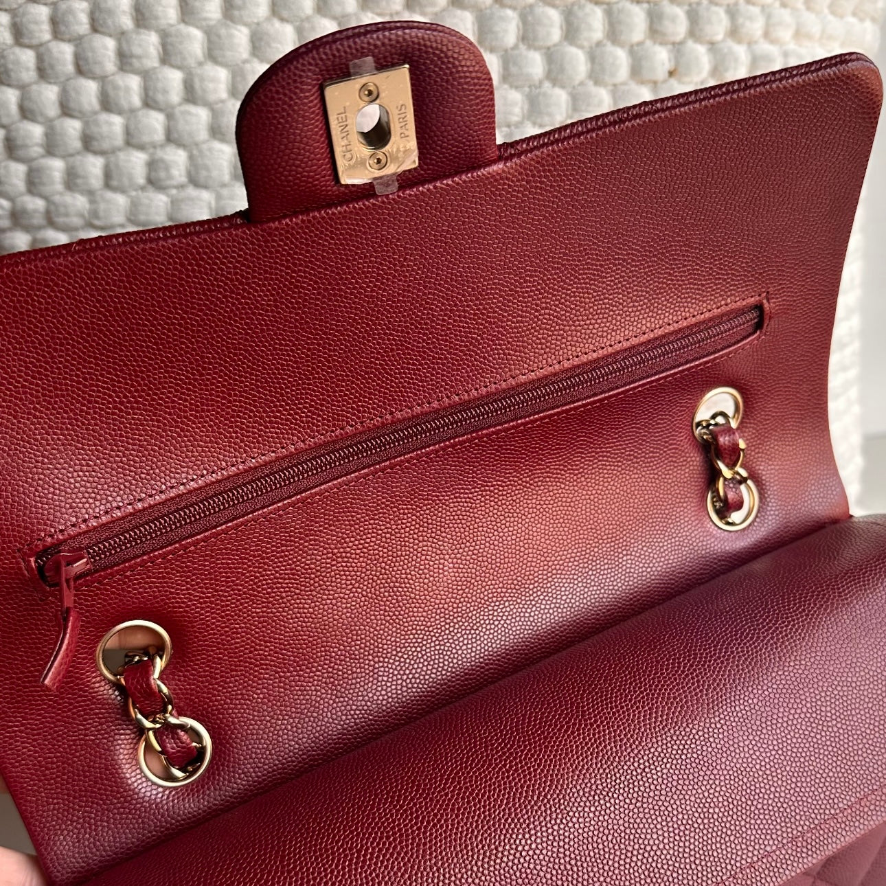 The Secret Zipper Pocket Isn’t Broken—It’s Brilliant