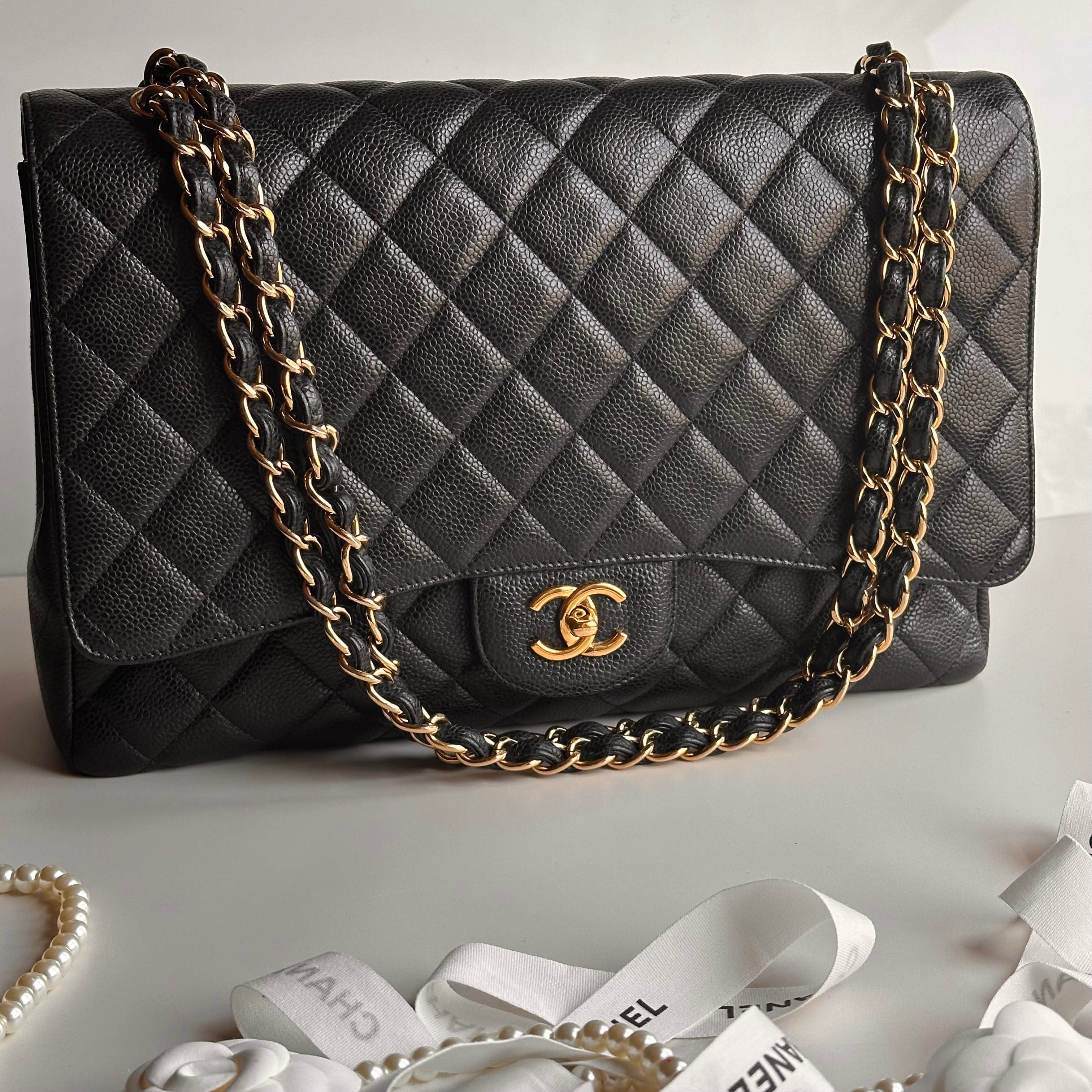 Chanel Maxi Classic Single Flap Black Caviar GHW