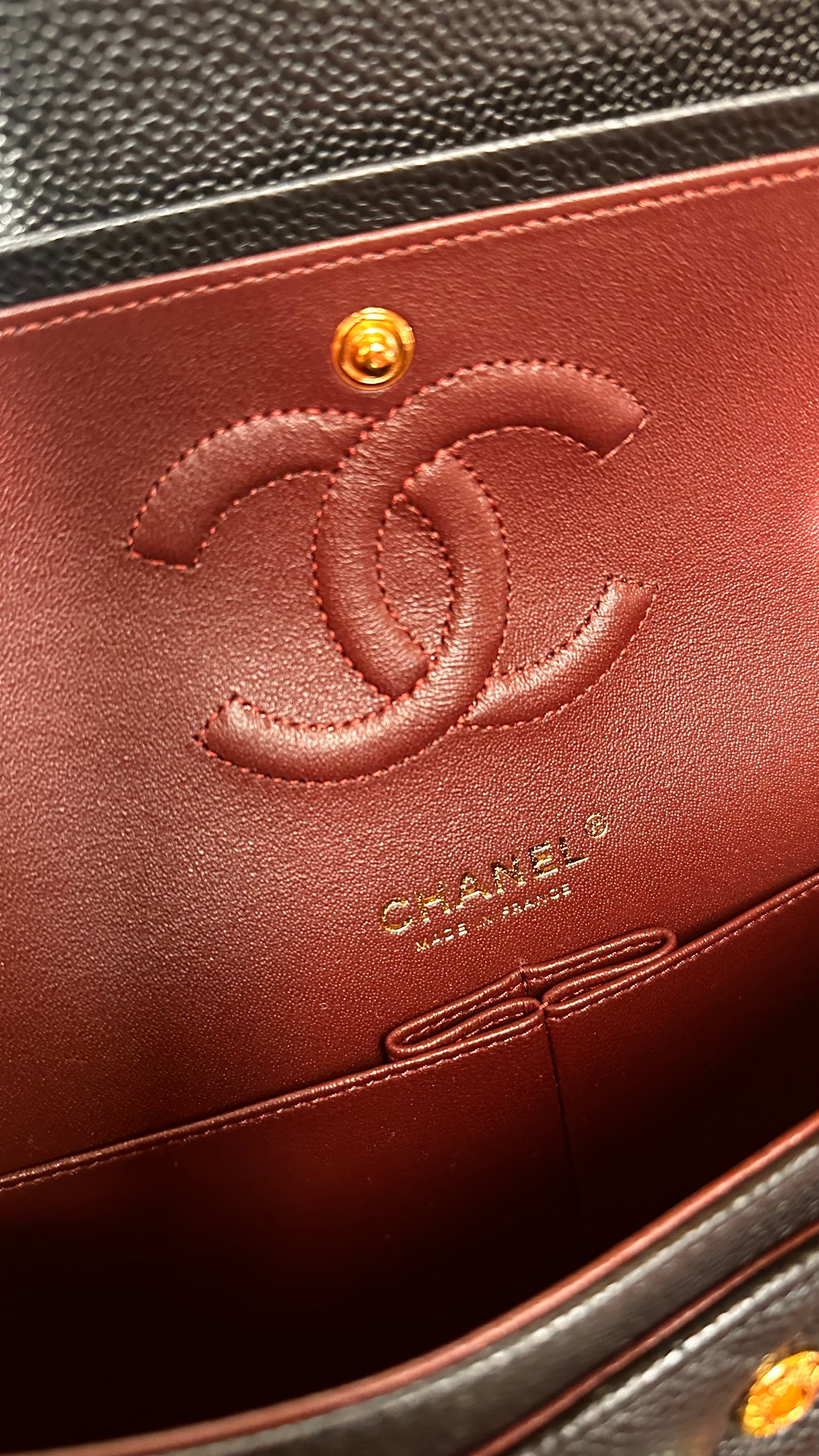 2023 BNIB Chanel Medium Classic Double Flap Black Caviar GHW