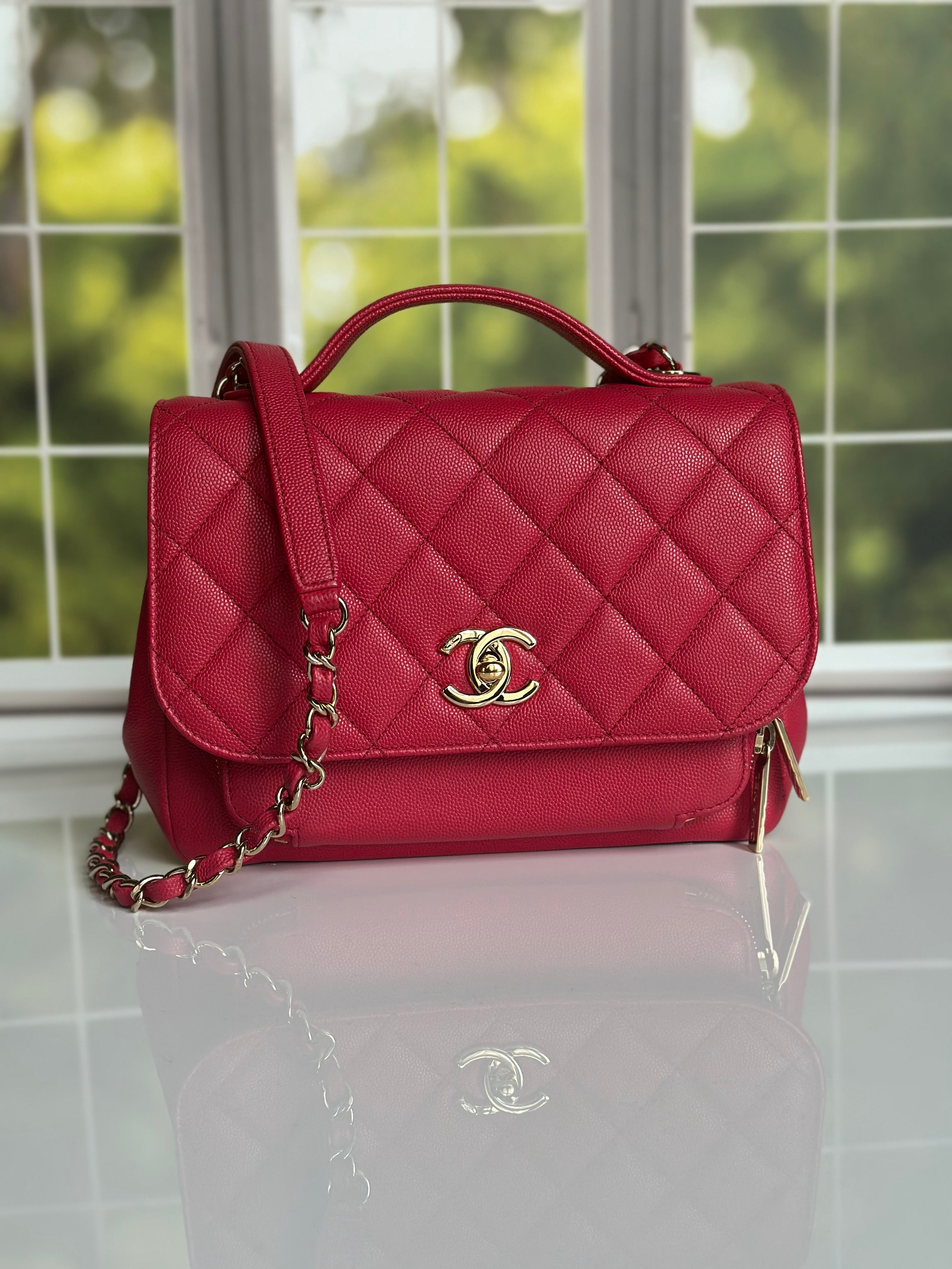 18S Chanel Small Business Affinity Flap Red Caviar GHW