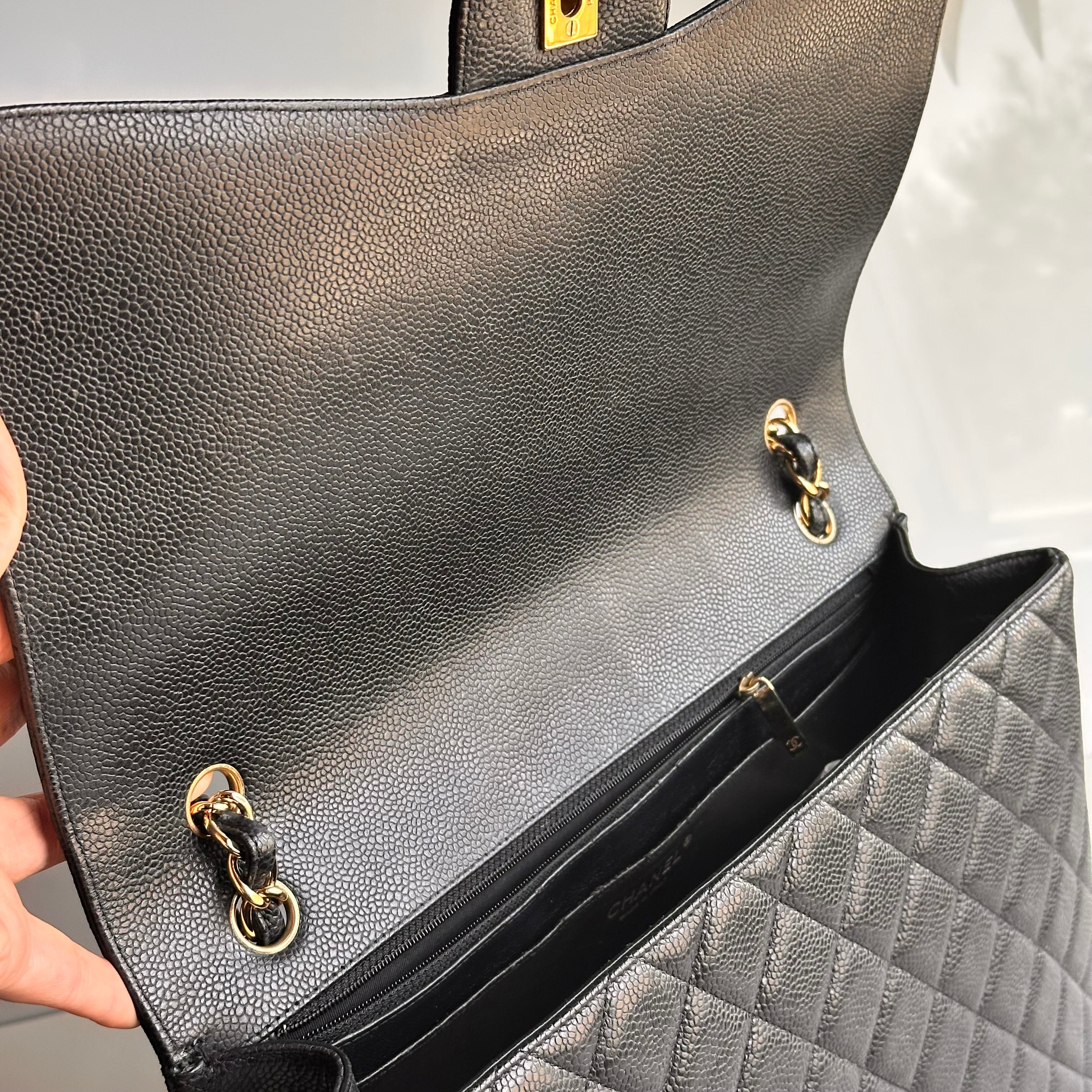 Chanel Maxi Classic Single Flap Black Caviar GHW