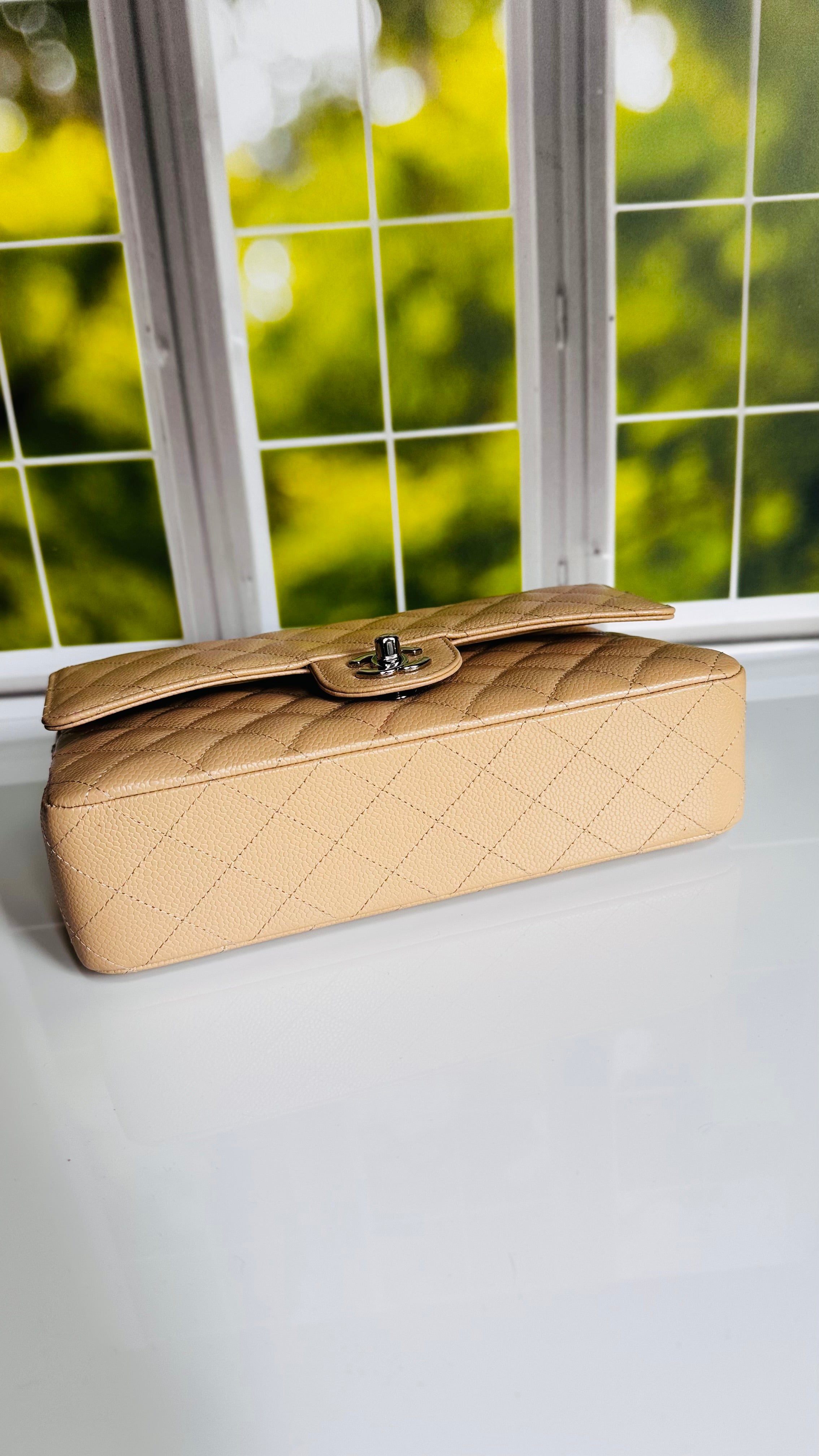 2022 Chanel Medium Classic Flap Beige Clair Caviar SHW