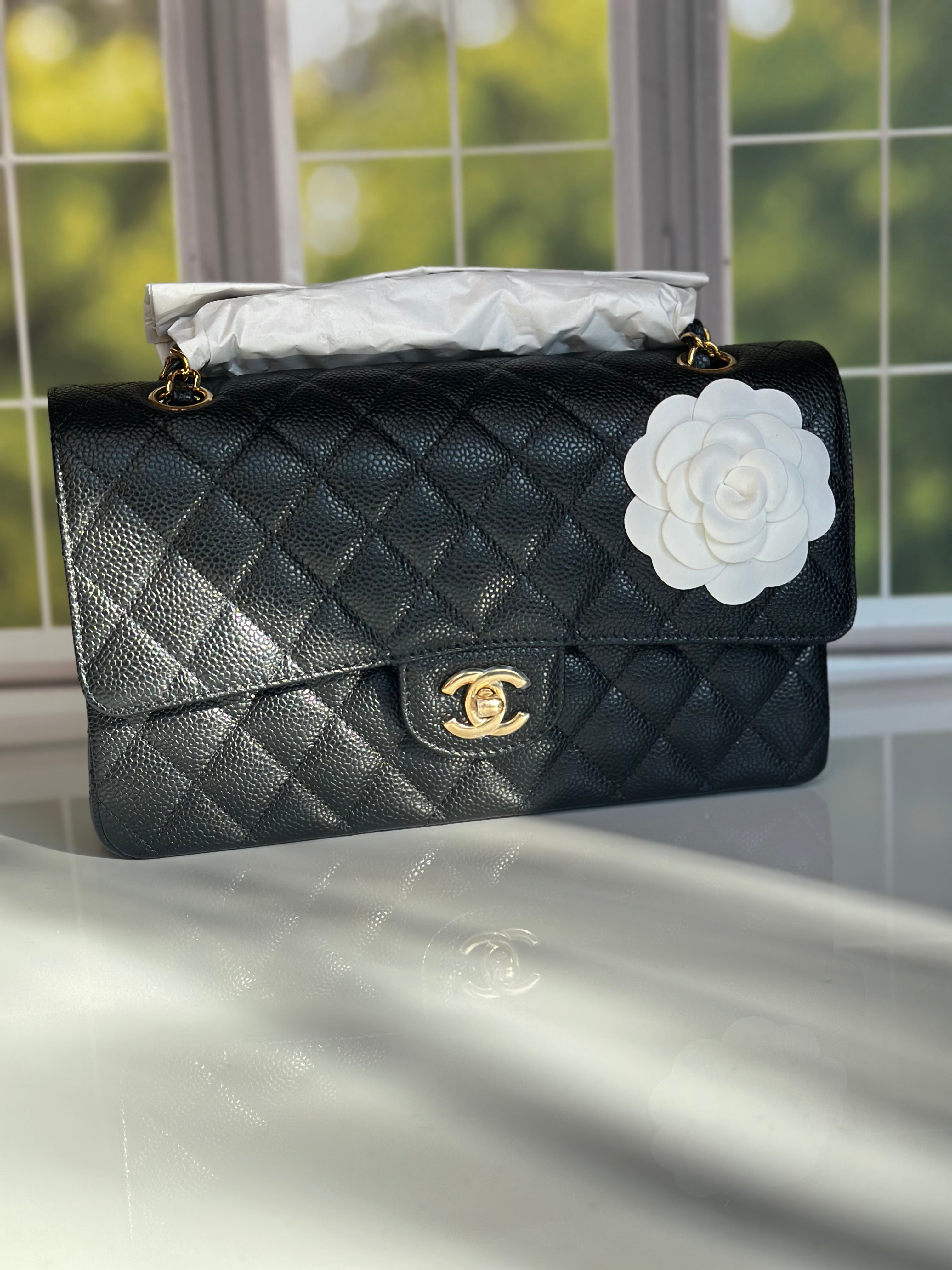 2023 BNIB Chanel Medium Classic Double Flap Black Caviar GHW