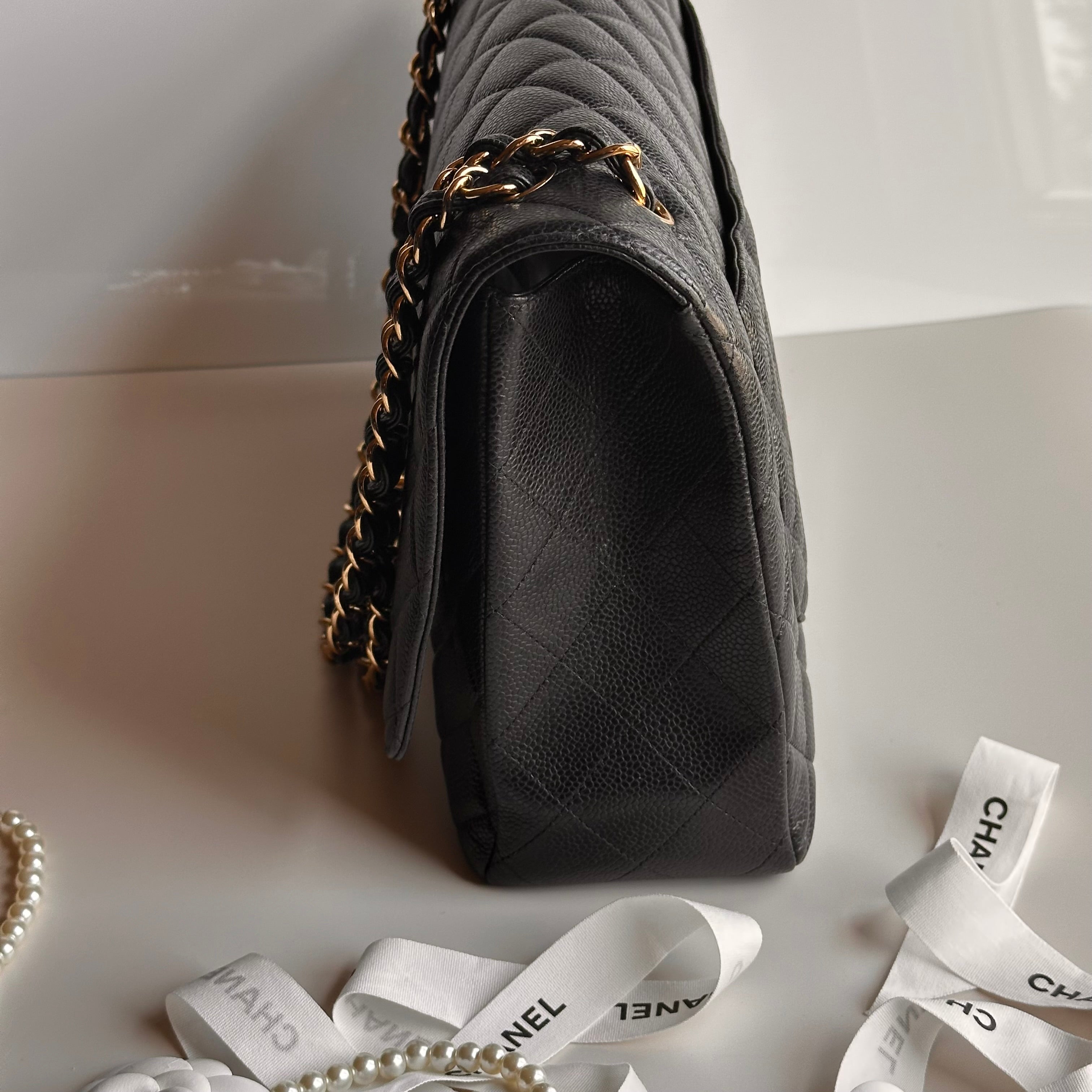 Chanel Maxi Classic Single Flap Black Caviar GHW
