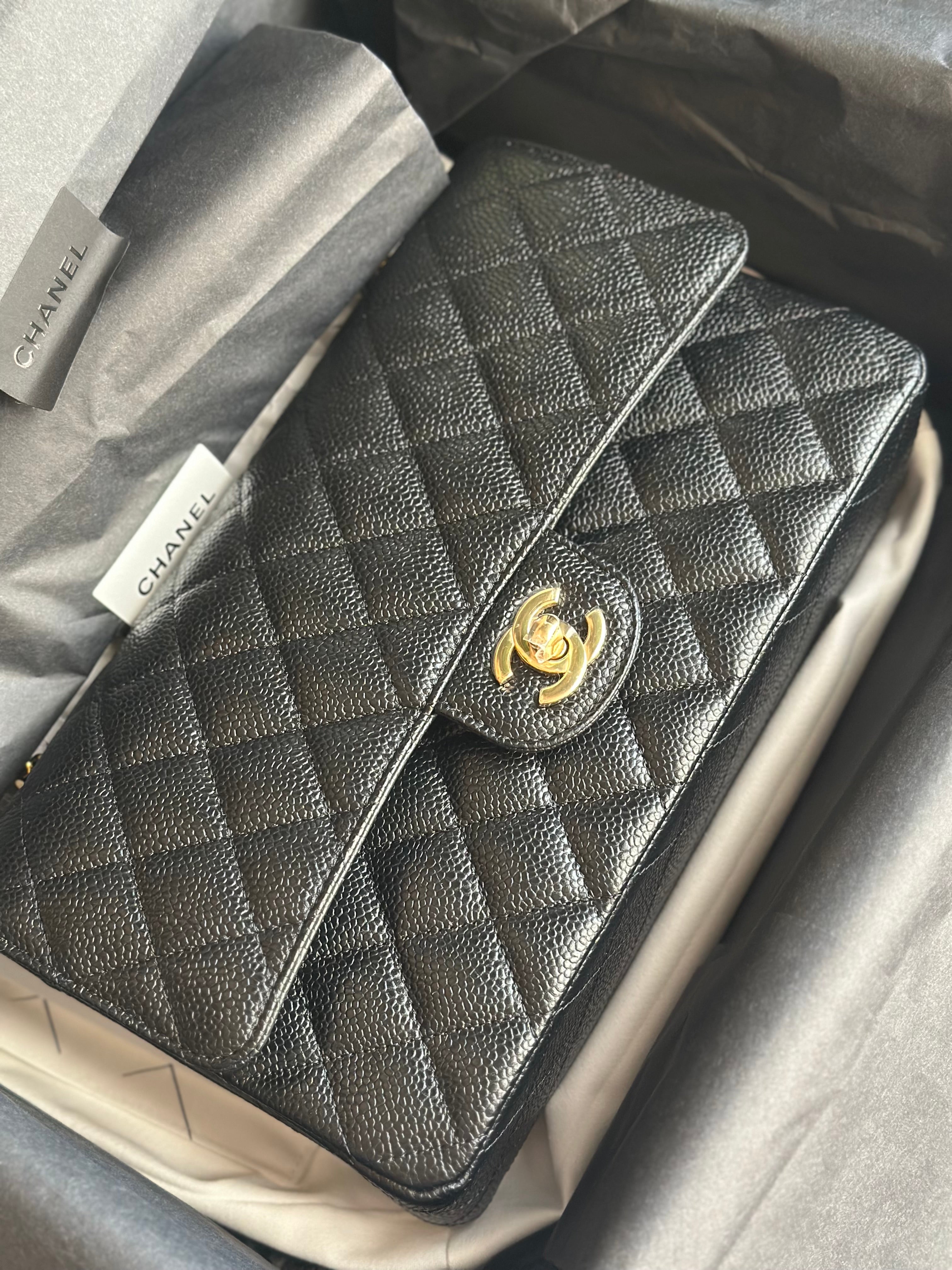 2023 BNIB Chanel Medium Classic Double Flap Black Caviar GHW