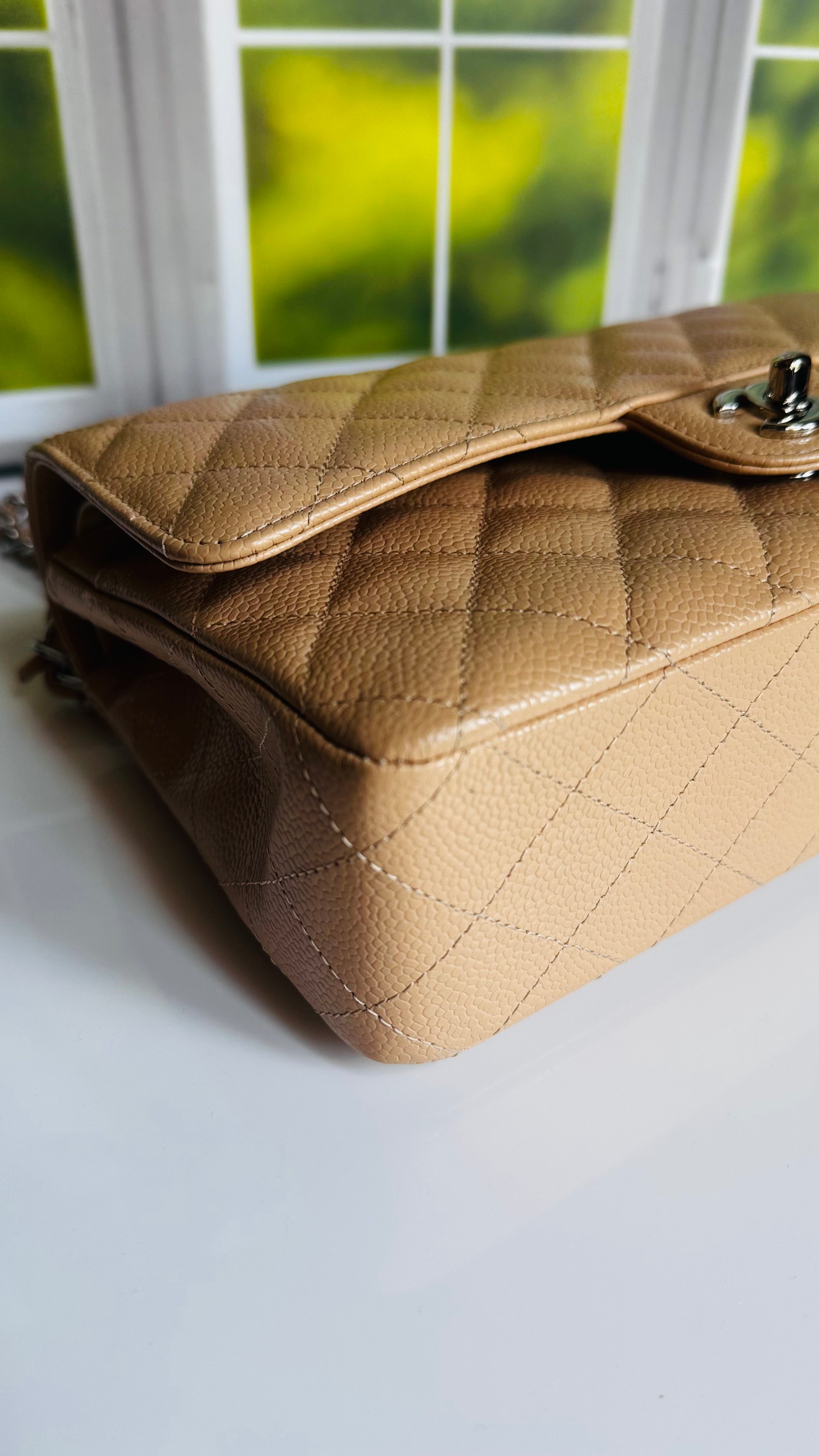 2022 Chanel Medium Classic Flap Beige Clair Caviar SHW