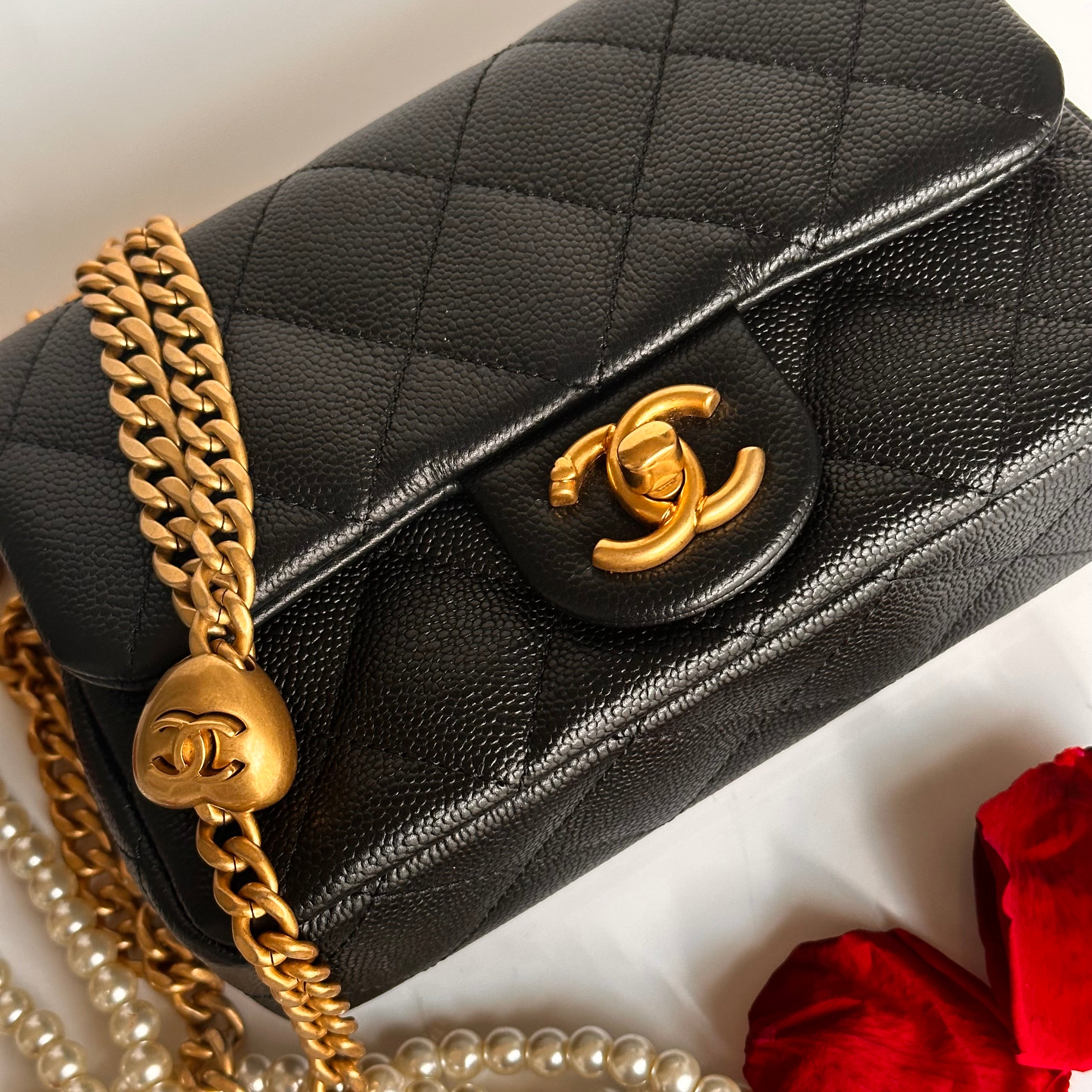 24P Chanel Mini Sweetheart Flap Black Caviar Aged GHW