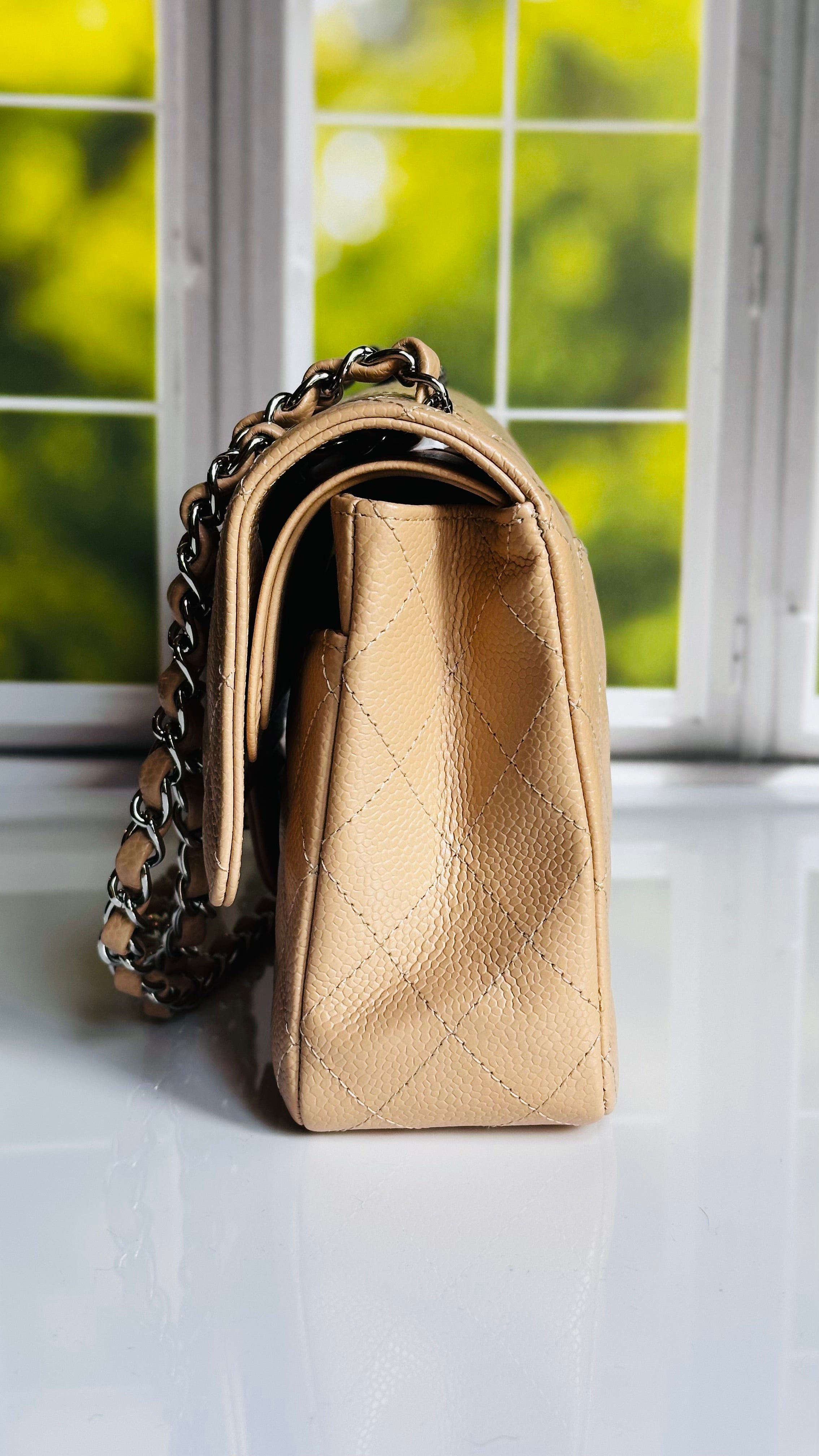 2022 Chanel Medium Classic Flap Beige Clair Caviar SHW