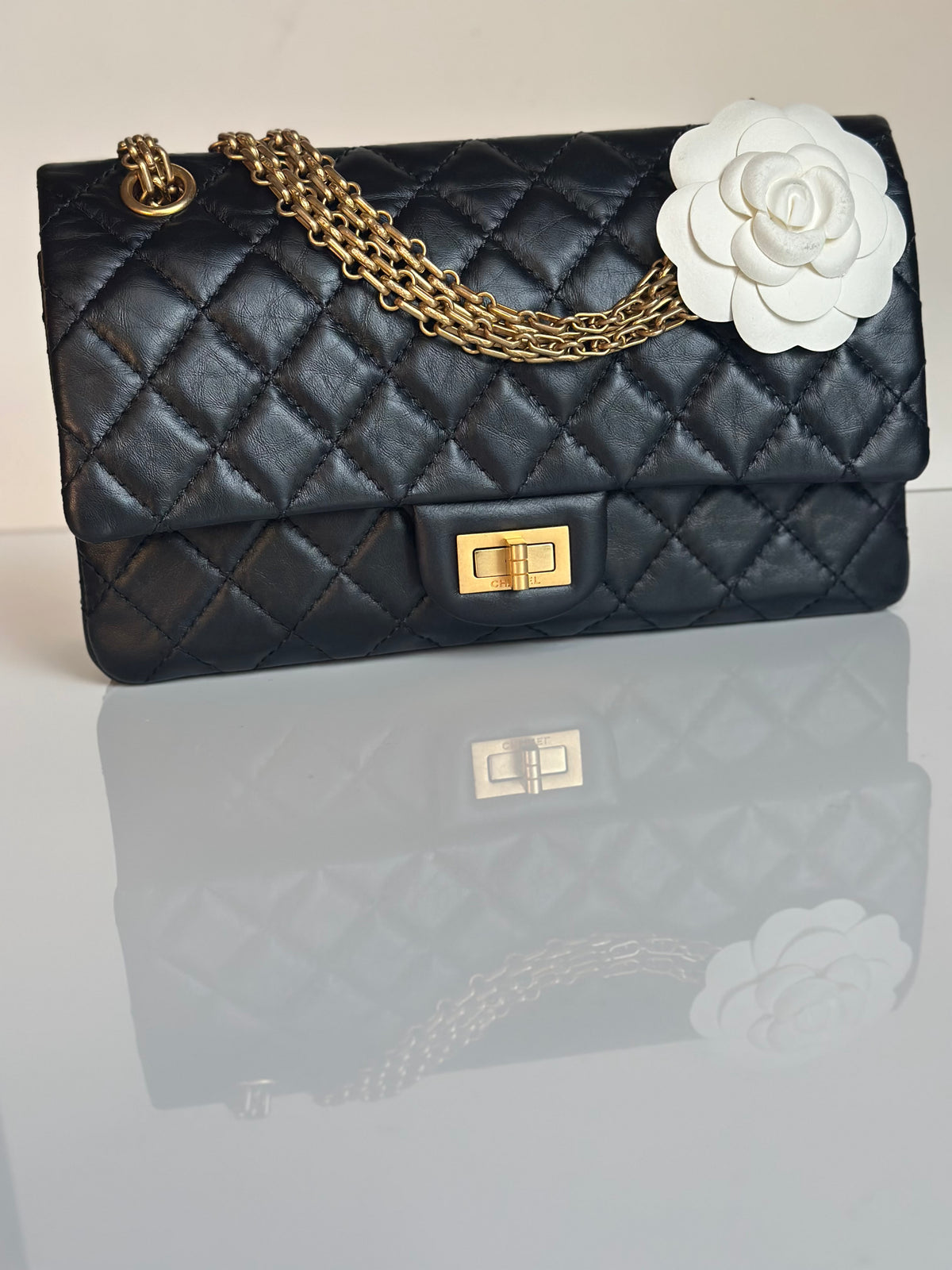 Chanel 2.55 Reissue Double Flap Black Aged Calfskin GHW Size 225