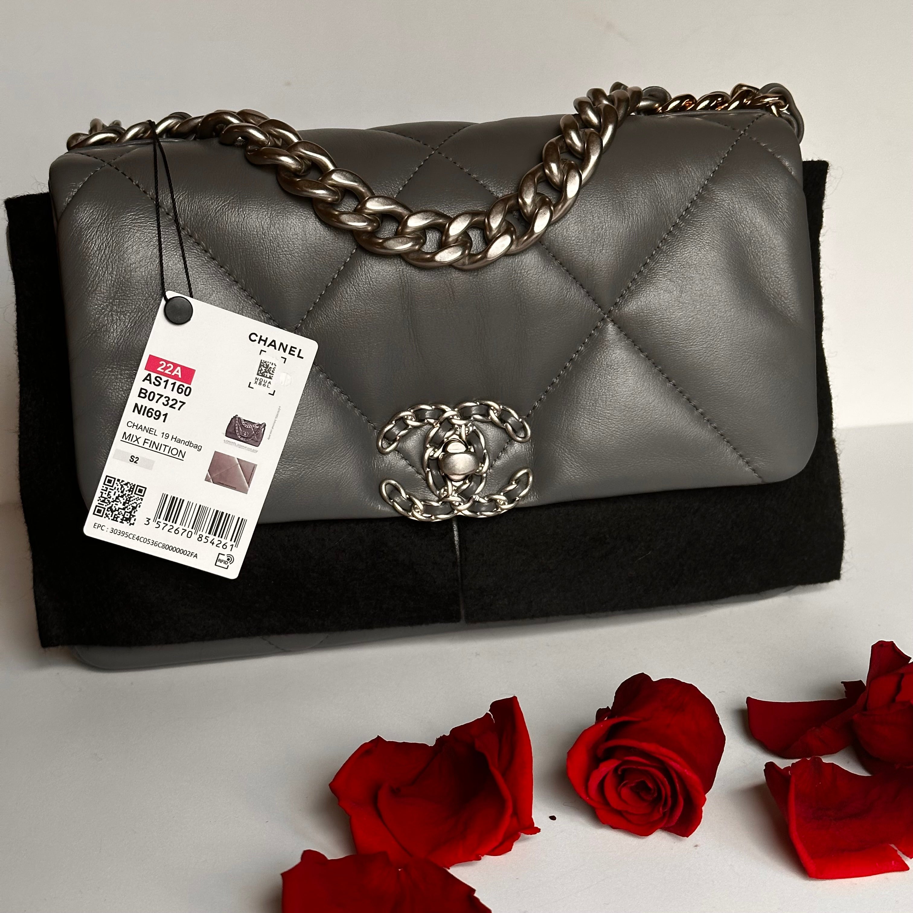 22A Chanel 19 Medium Flap Dark Grey Lambskin & Trio-Mix Hardware Finish