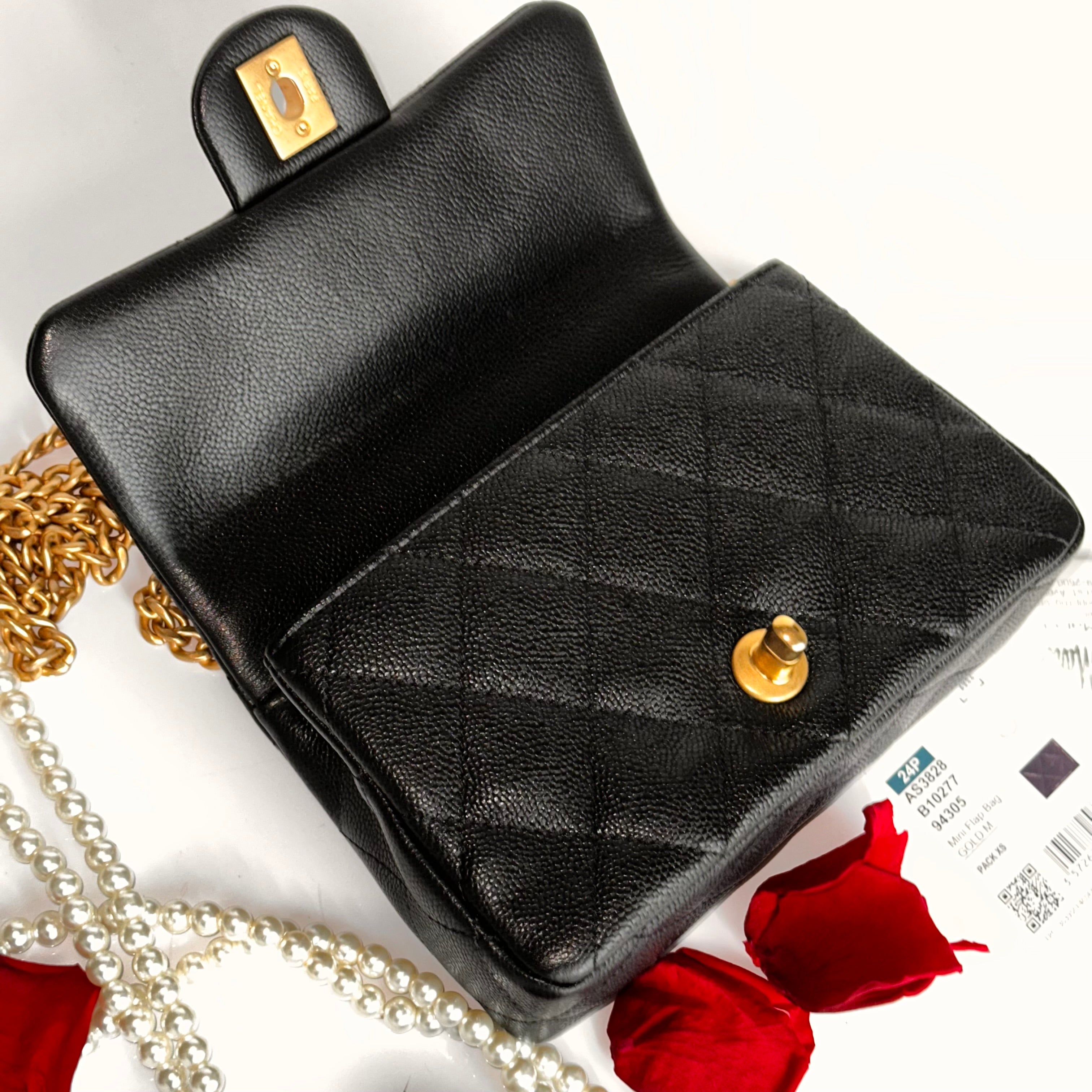 24P Chanel Mini Sweetheart Flap Black Caviar Aged GHW