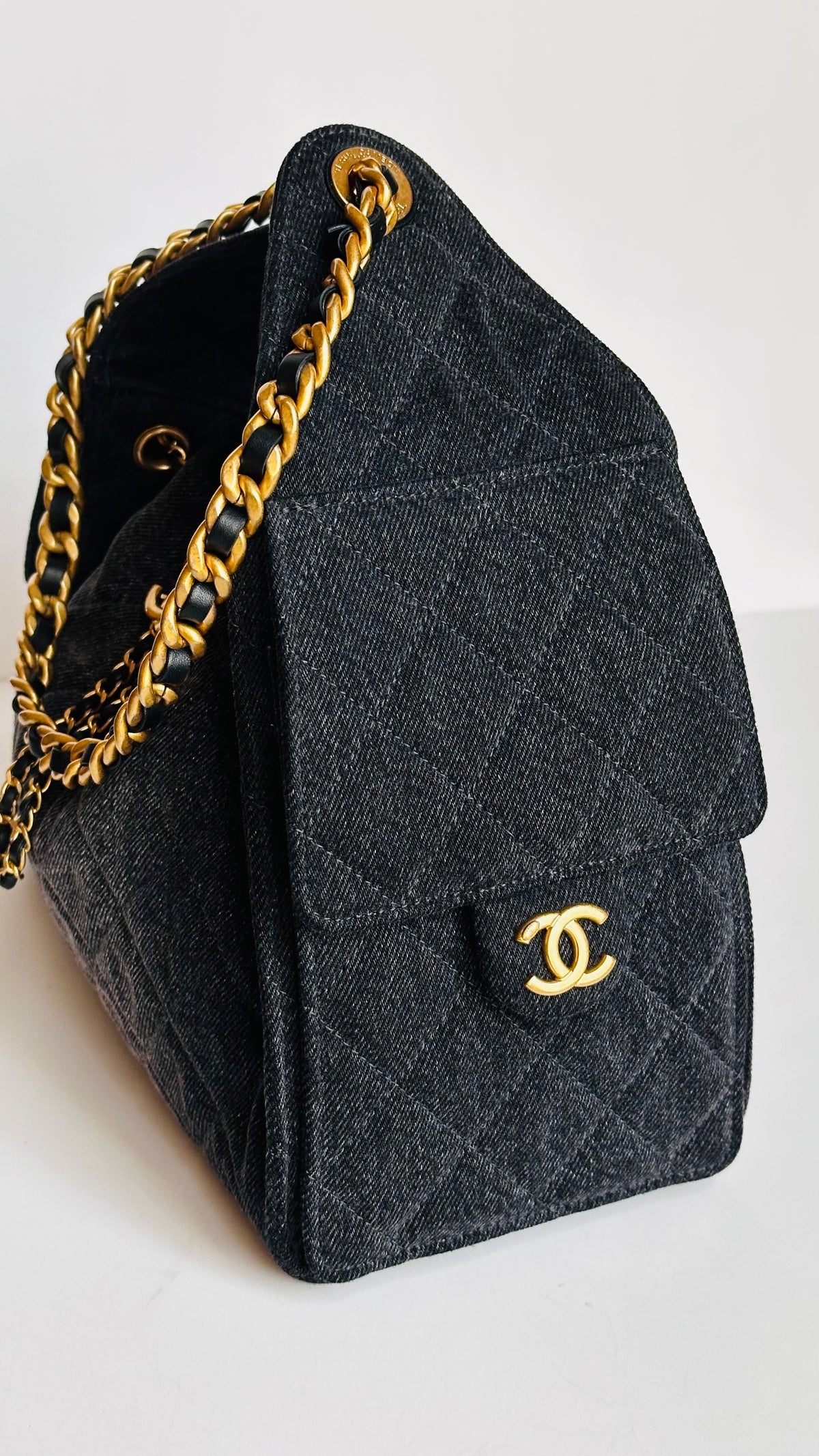 2026 Chanel Small 25 Hobo Bag Black Washed Denim GHW
