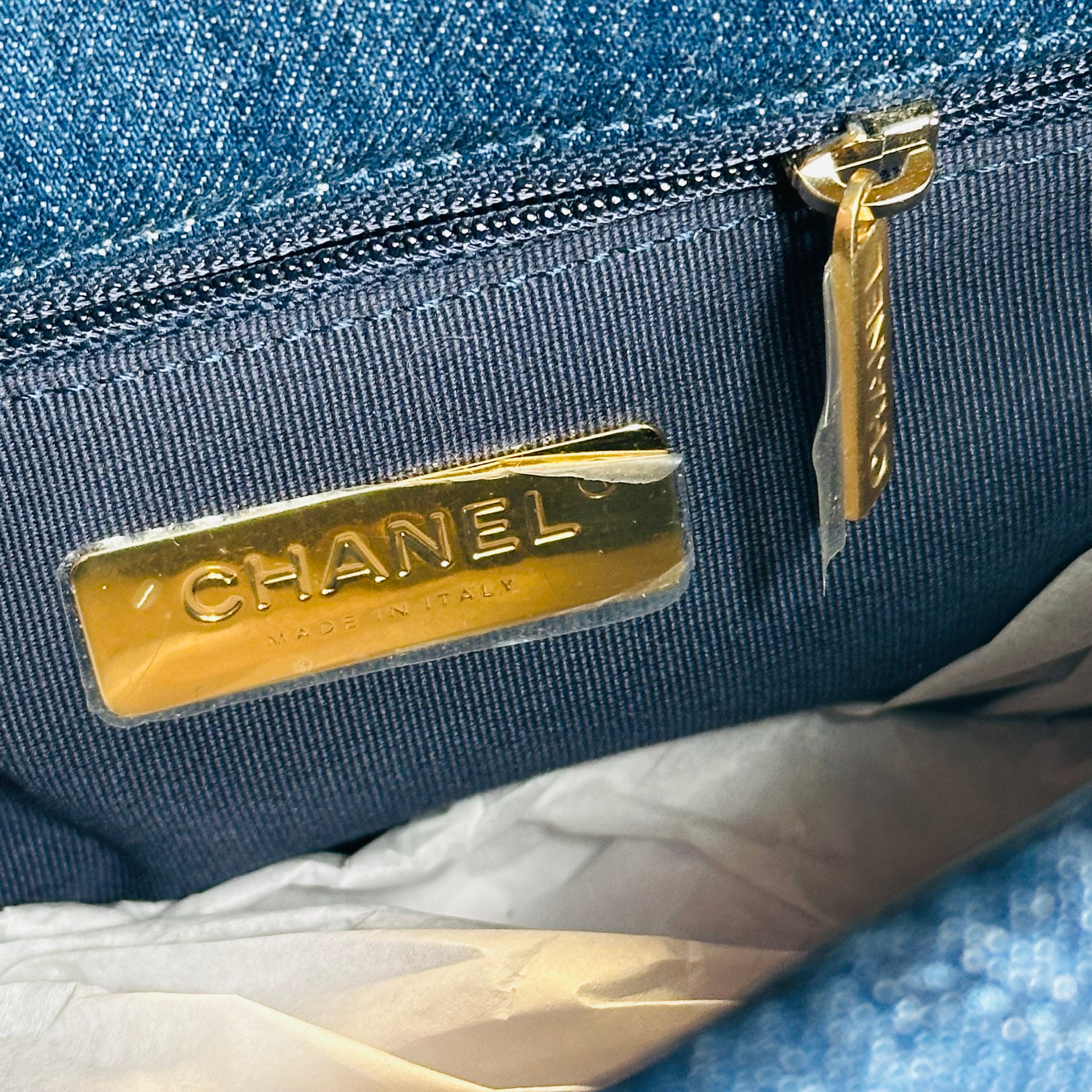 2022 Chanel Small-Medium 19 Flap Dark Blue Denim w/mixed Finish Hardware