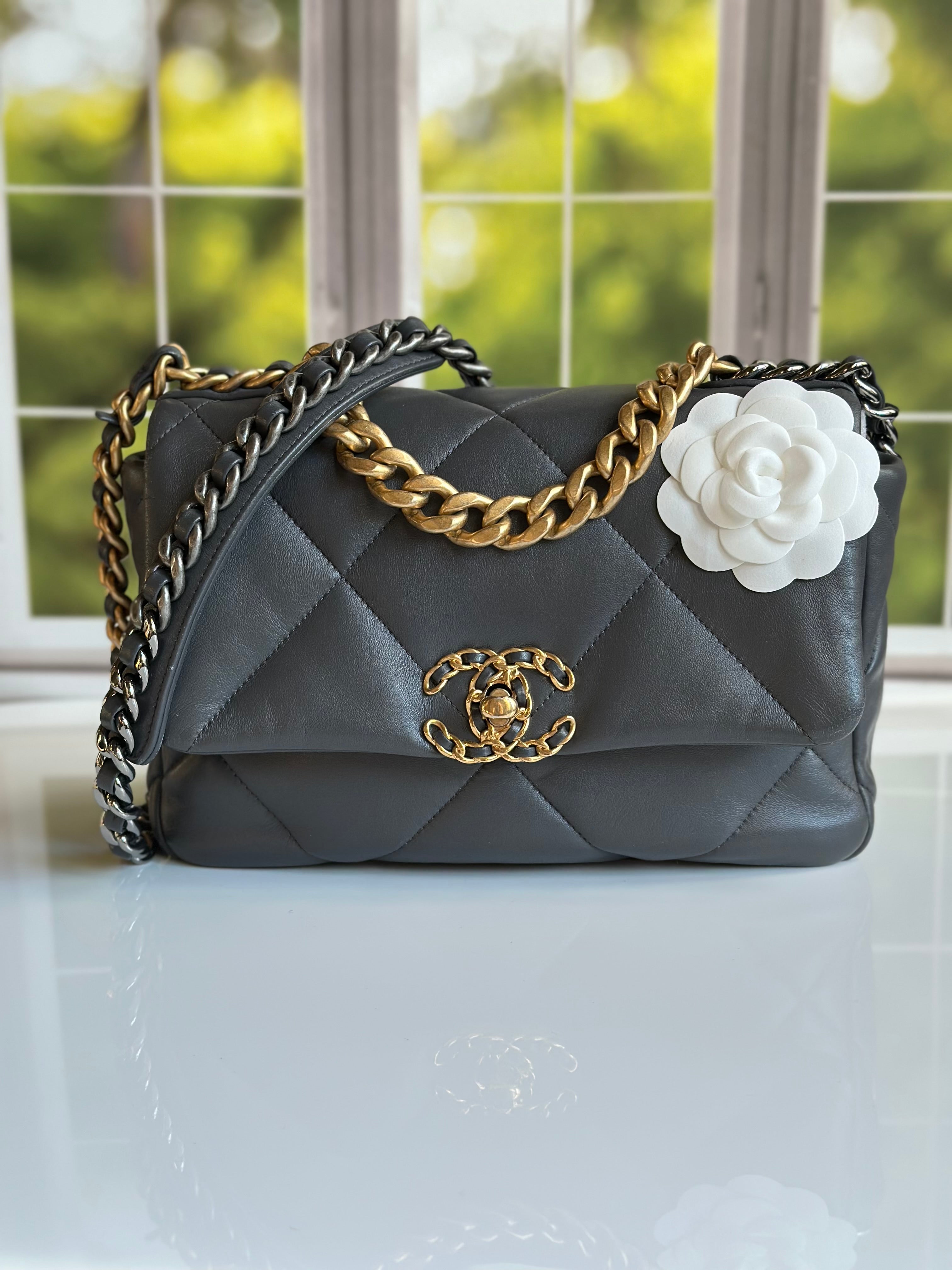 21B Chanel Small-Medium 19 Flap Dark Grey Lambskin