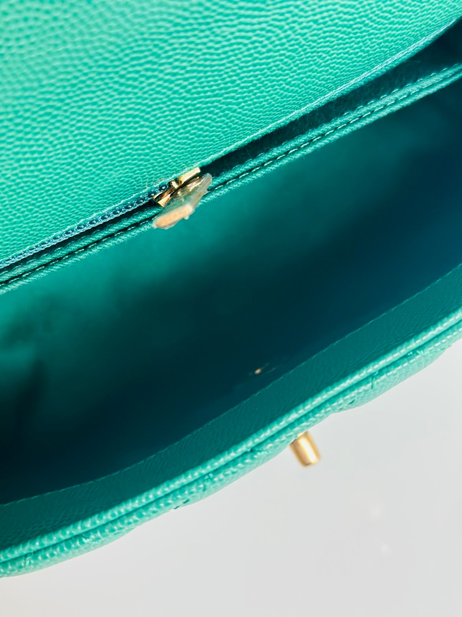 Métiers D’art 2019 Chanel Small Coco Handle Flap Green Caviar & Aged Gold Hardware