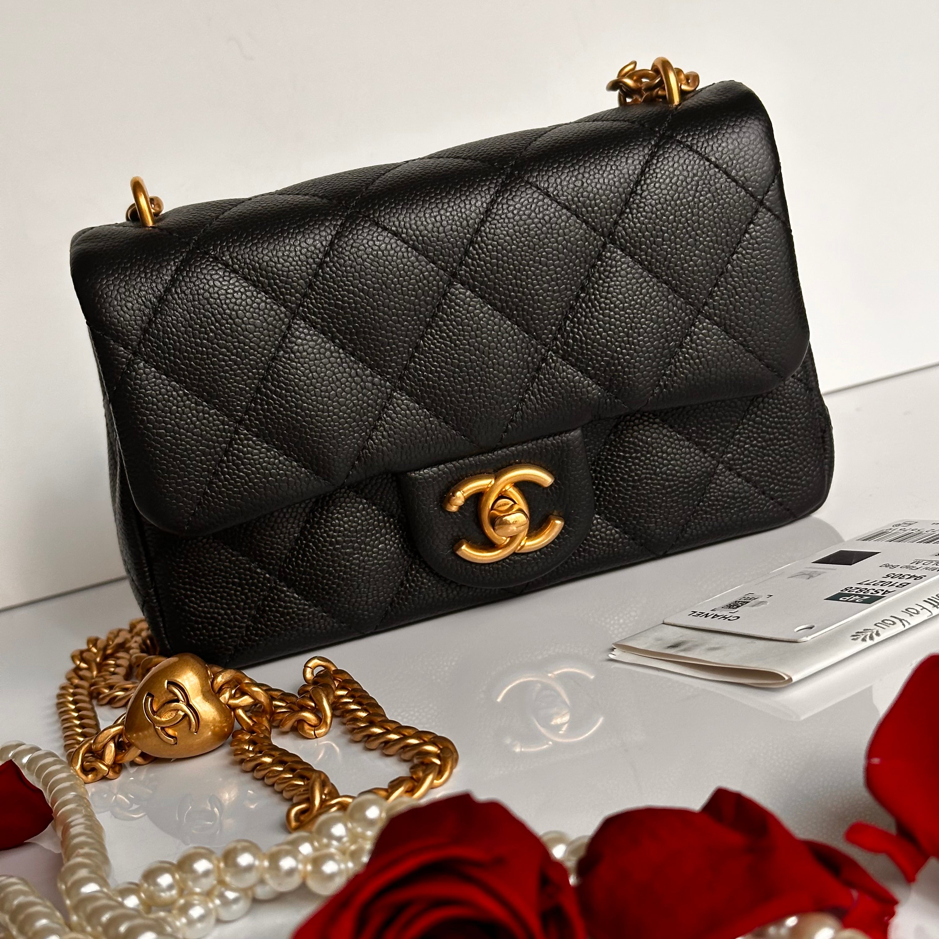 24P Chanel Mini Sweetheart Flap Black Caviar Aged GHW