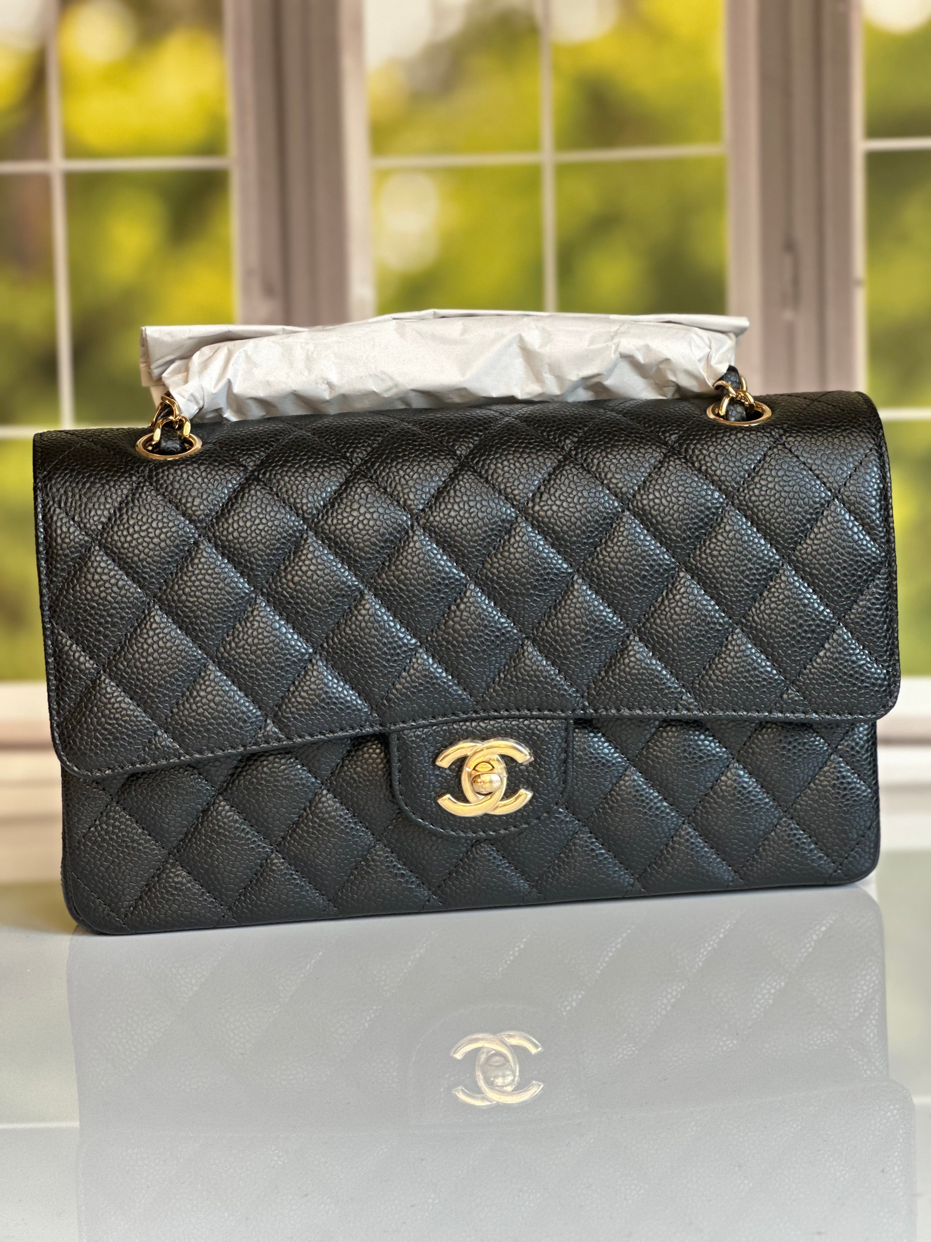 2023 BNIB Chanel Medium Classic Double Flap Black Caviar GHW