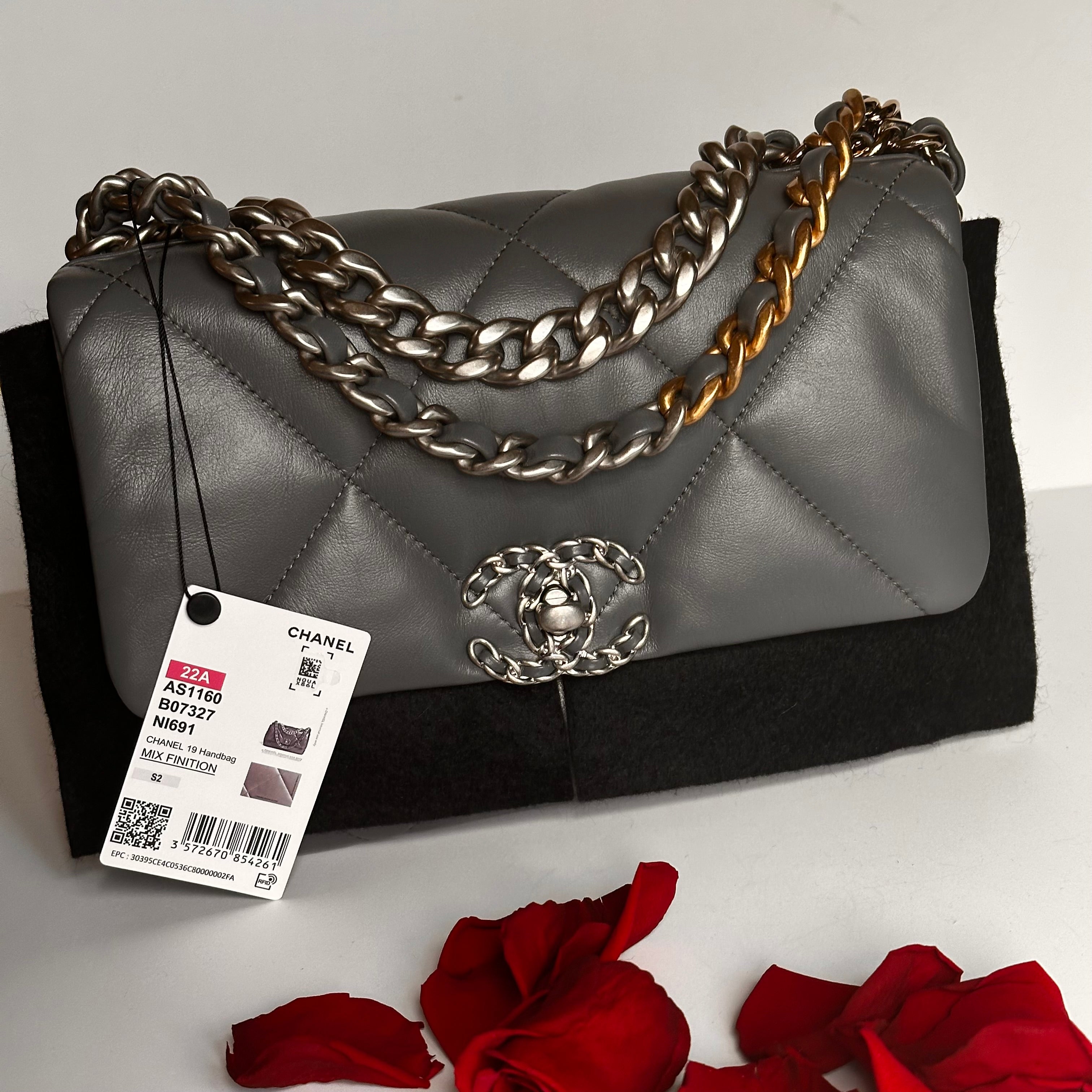 22A Chanel 19 Medium Flap Dark Grey Lambskin & Trio-Mix Hardware Finish