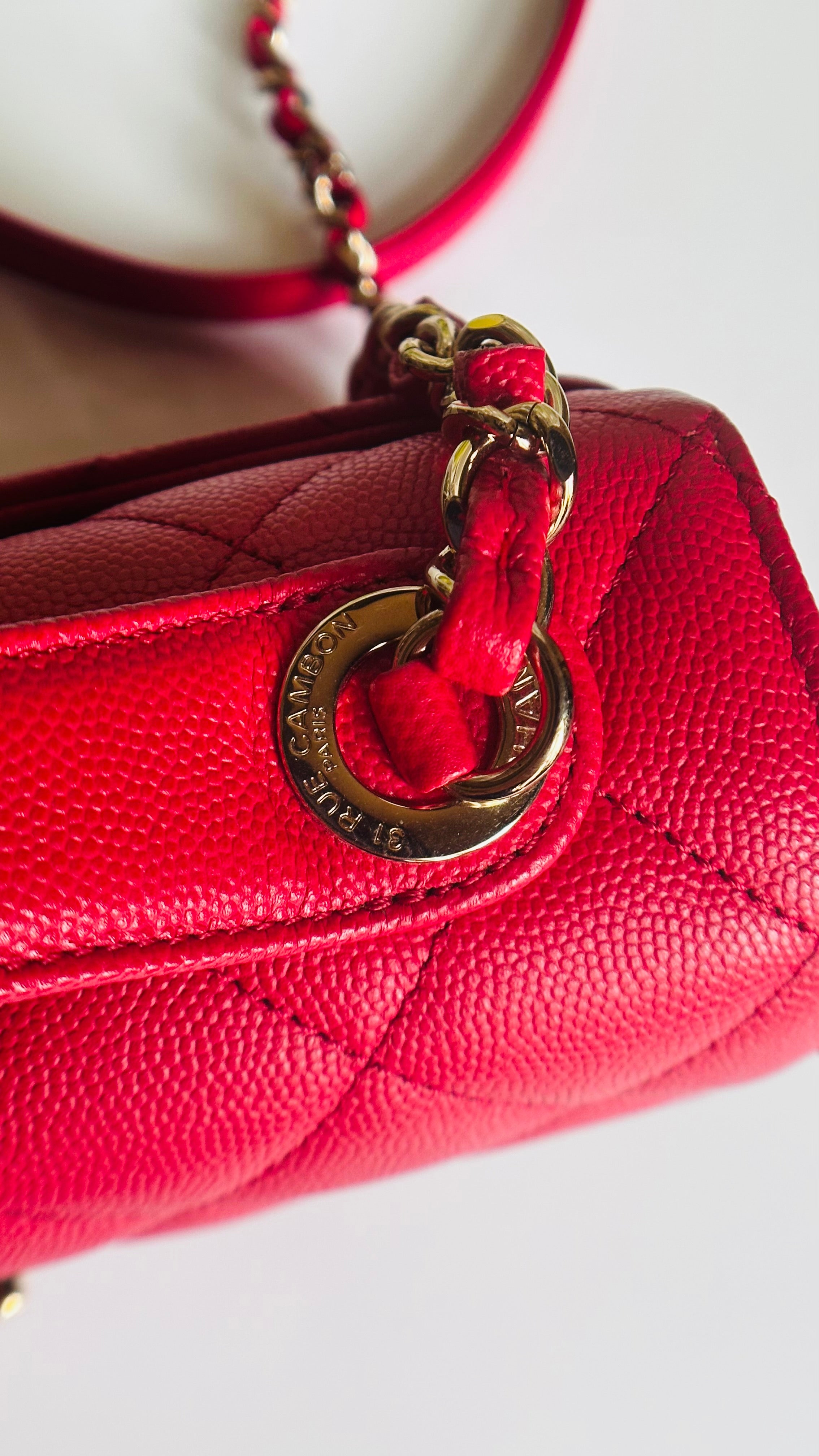 18S Chanel Small Business Affinity Flap Red Caviar GHW