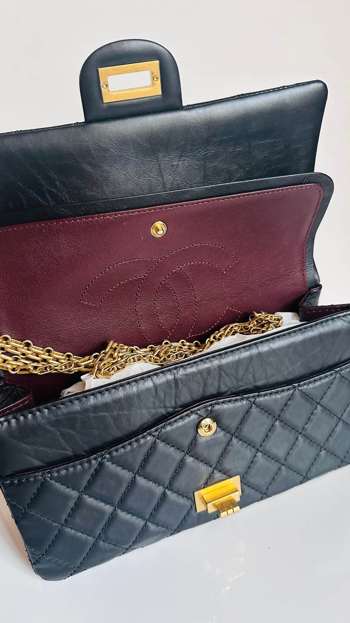 Chanel 2.55 Reissue Double Flap Black Aged Calfskin GHW Size 225