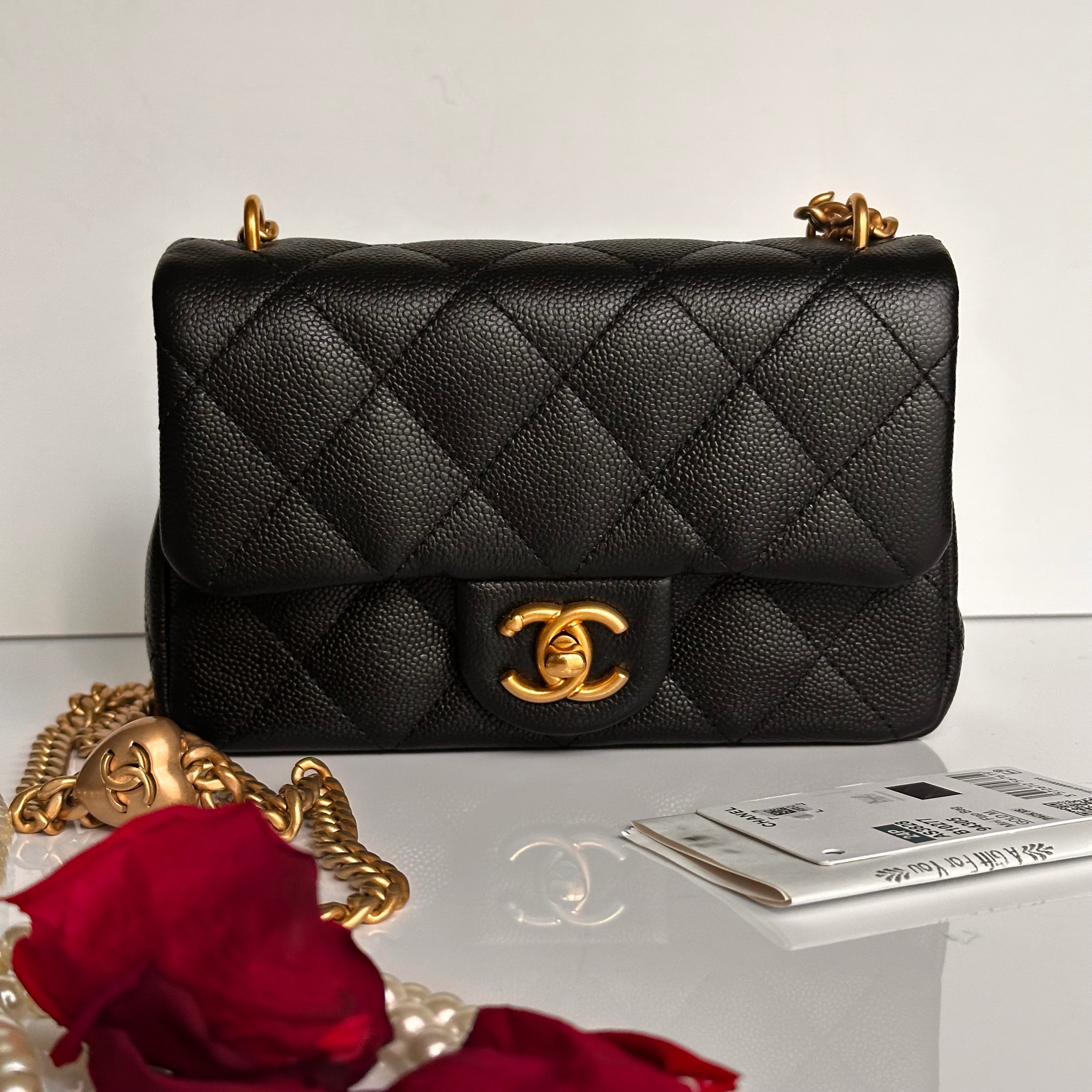 24P Chanel Mini Sweetheart Flap Black Caviar Aged GHW