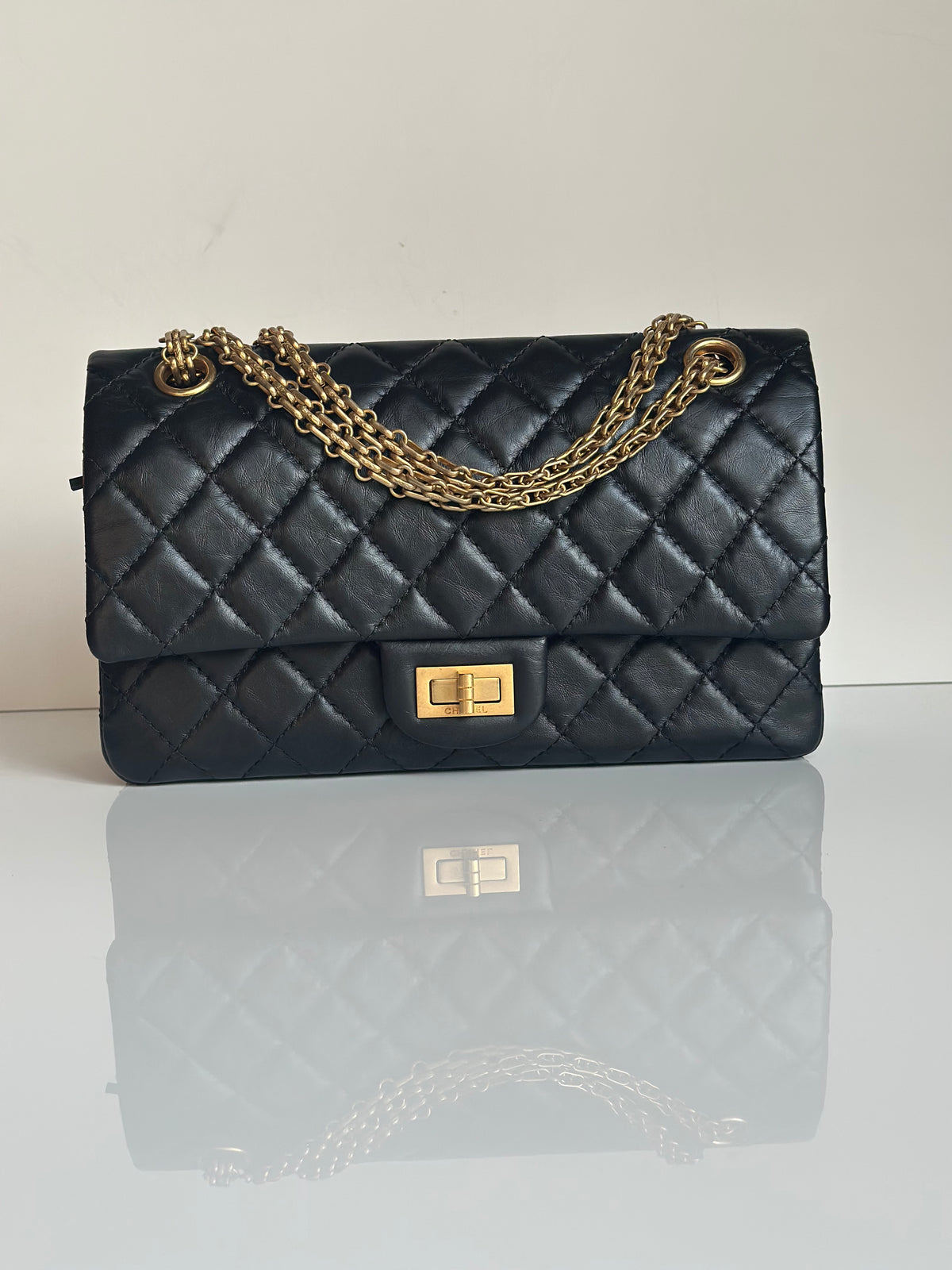 Chanel 2.55 Reissue Double Flap Black Aged Calfskin GHW Size 225