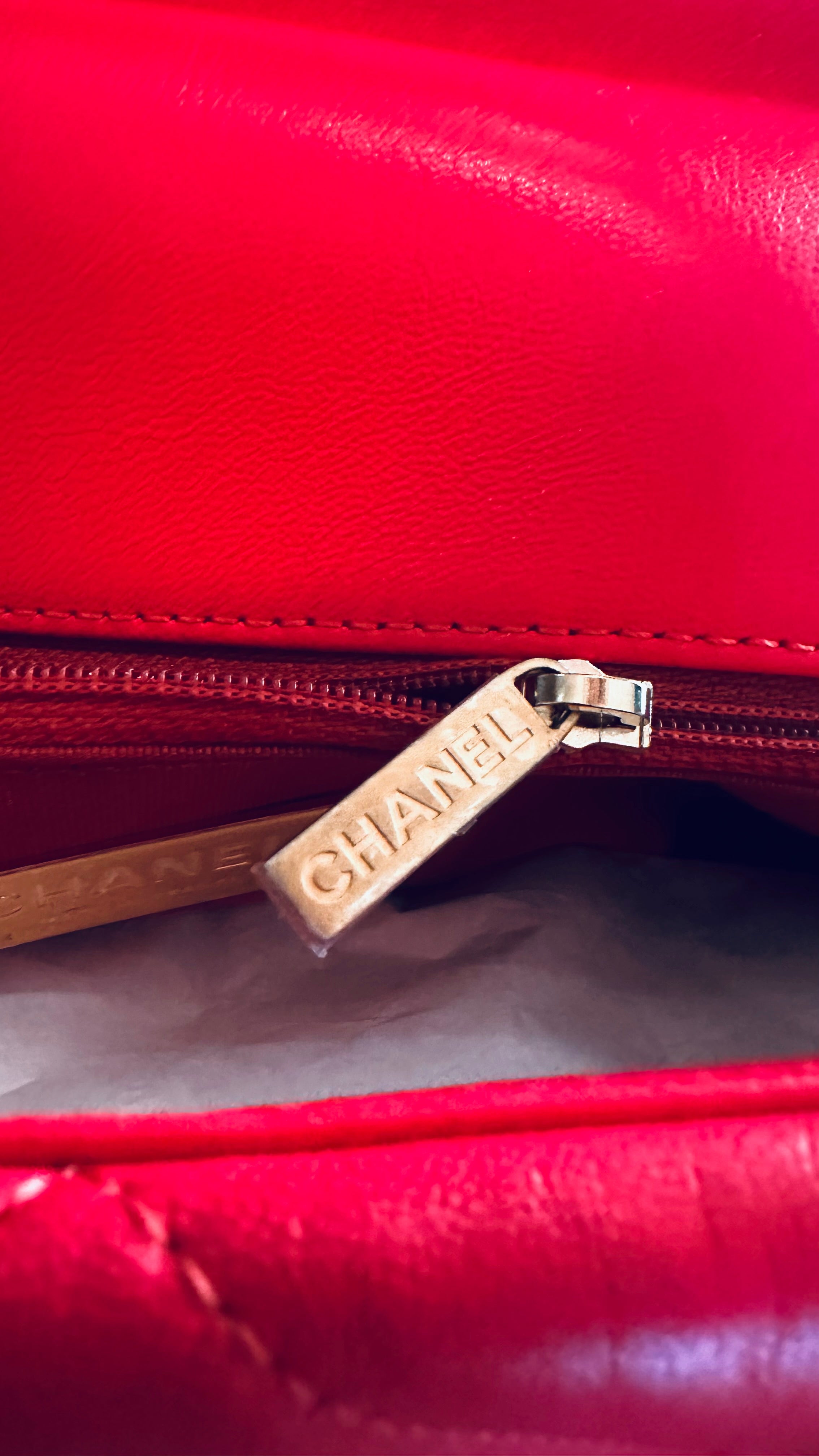 2020 Chanel 19 Large Flap Dark Pink Goatskin Trio-Mix Finish Hardware